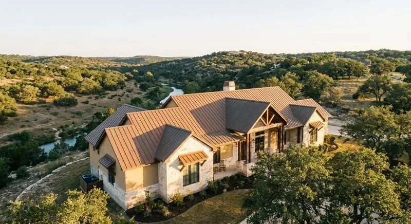 Roof installation in Georgetown, Texas